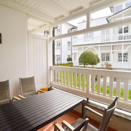 Strandvillen Binz - Ferienwohnung Mit 2 Schlafzimmern Und Balkon Ah-563 Exterior foto